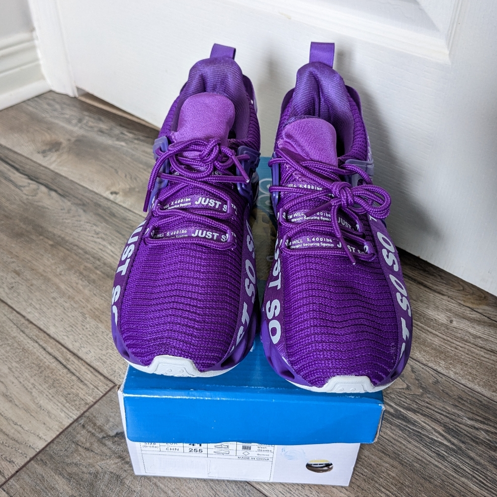Purple Running shoe JUST SOSO